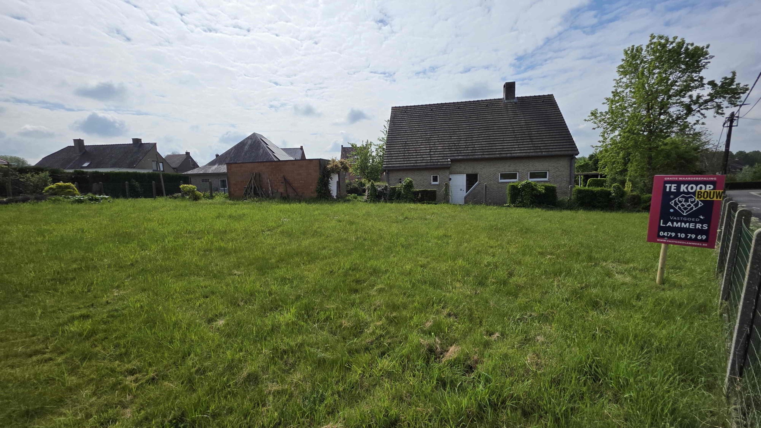 Bouwgrond voor open bebouwing op gunstige locatie