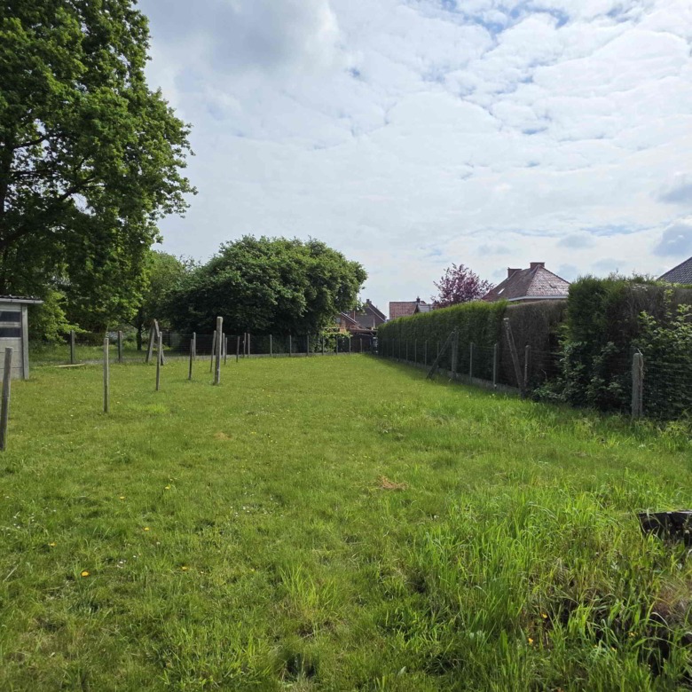 Bouwgrond voor open bebouwing op gunstige locatie