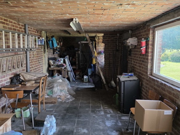 Kloeke open bebouwing met prachtige verzichten en tal van mogelijkheden op toplocatie