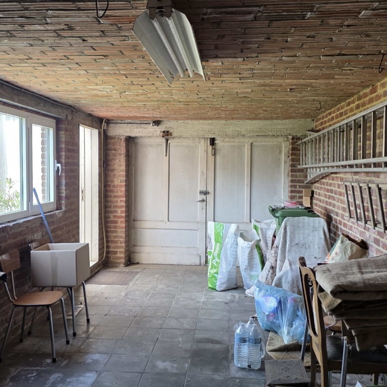 Kloeke open bebouwing met prachtige verzichten en tal van mogelijkheden op toplocatie