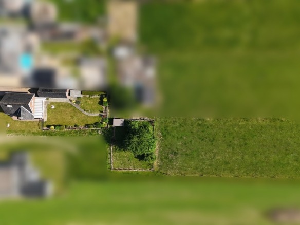 Kloeke open bebouwing met prachtige verzichten en tal van mogelijkheden op toplocatie