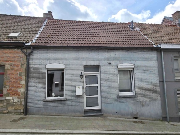 Gezellige instapklare woning met mooie zonnige tuin