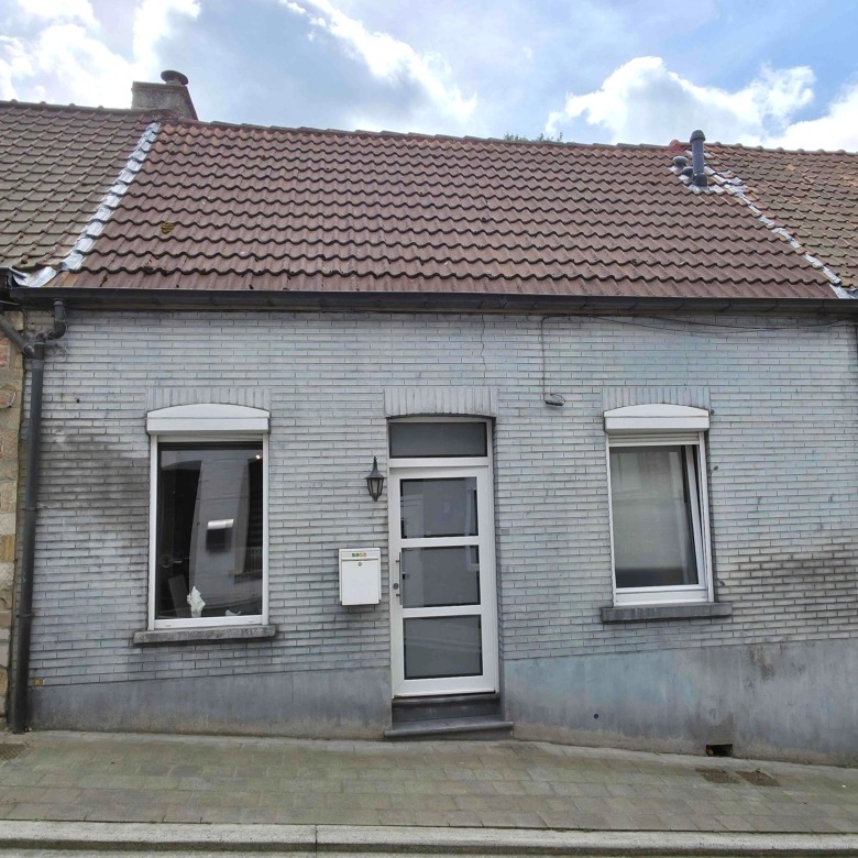 Gezellige instapklare woning met mooie zonnige tuin