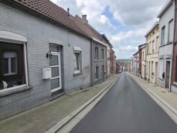 Gezellige instapklare woning met mooie zonnige tuin
