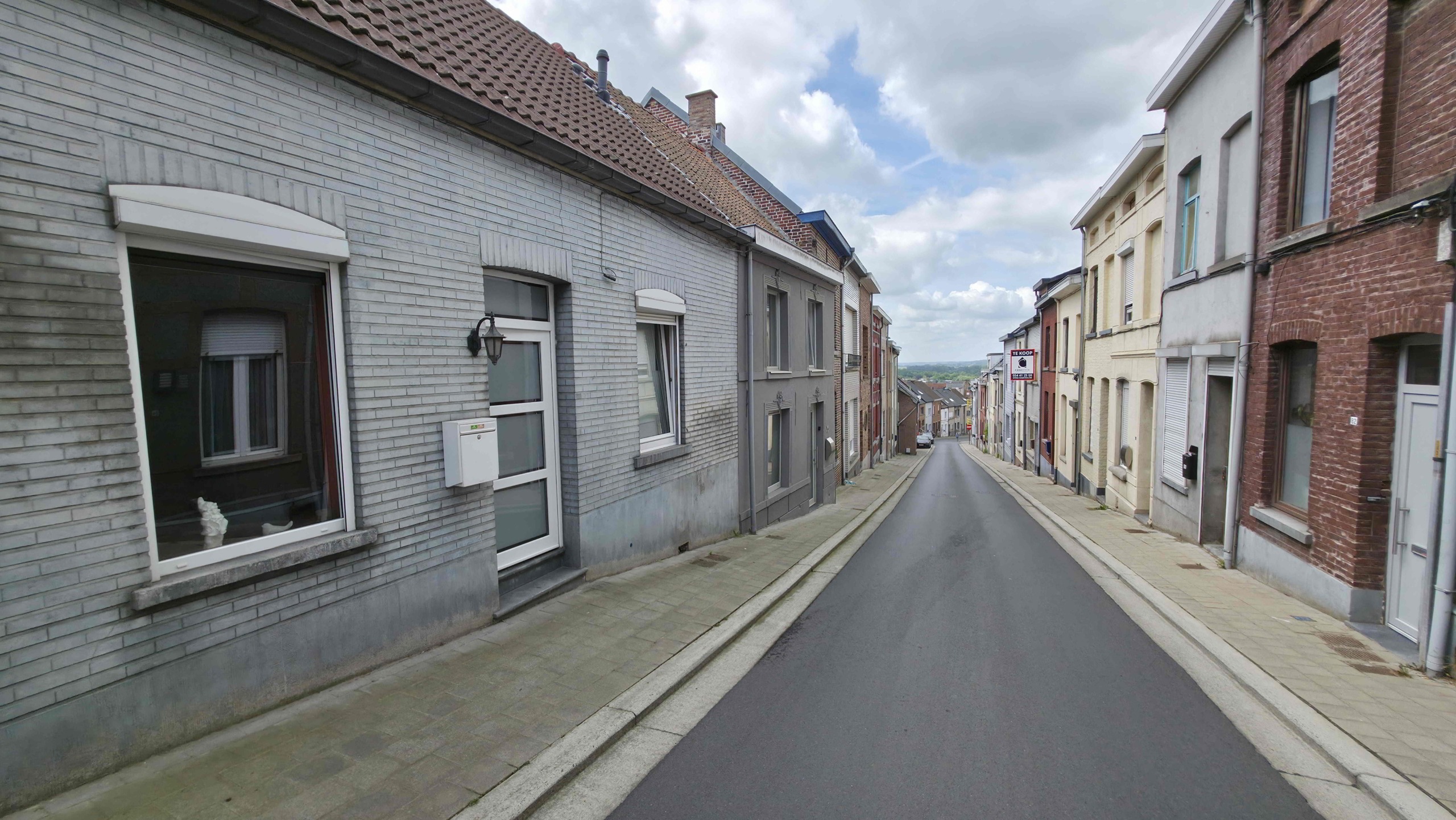Gezellige instapklare woning met mooie zonnige tuin