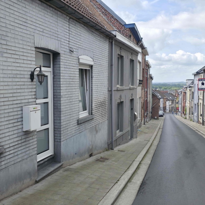 Gezellige instapklare woning met mooie zonnige tuin
