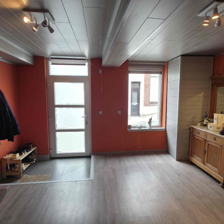 Gezellige instapklare woning met mooie zonnige tuin