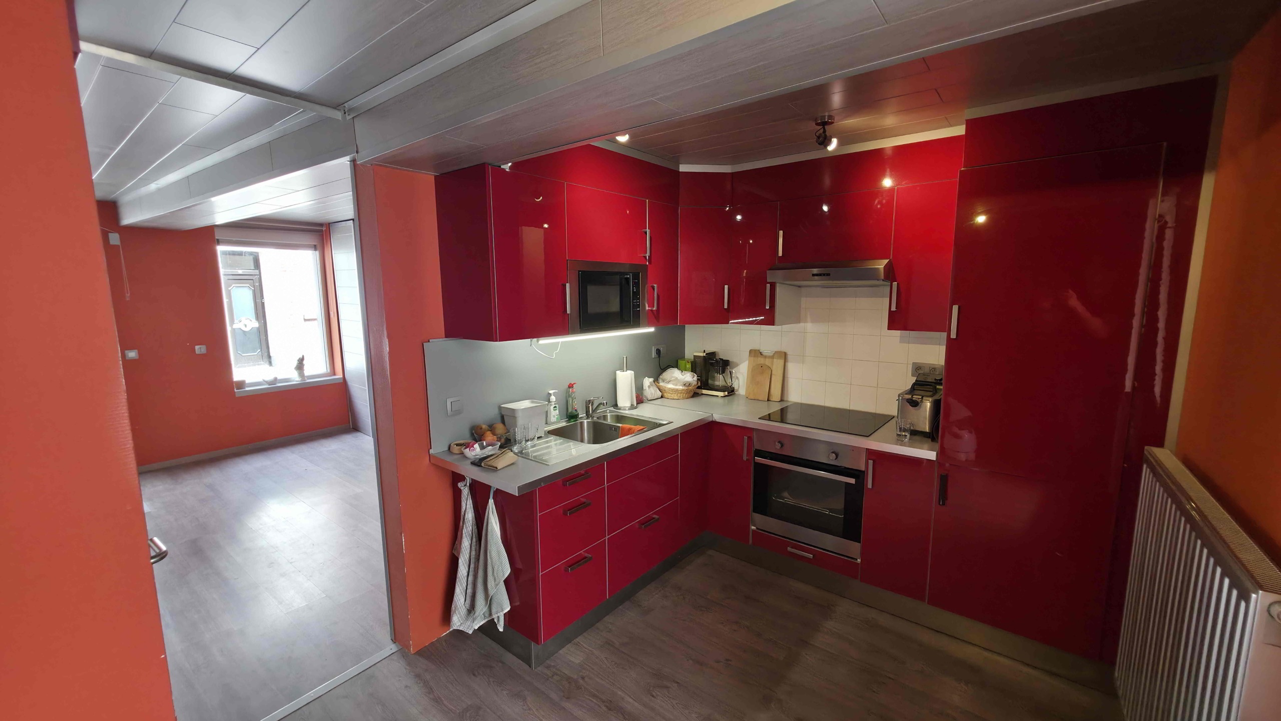 Gezellige instapklare woning met mooie zonnige tuin