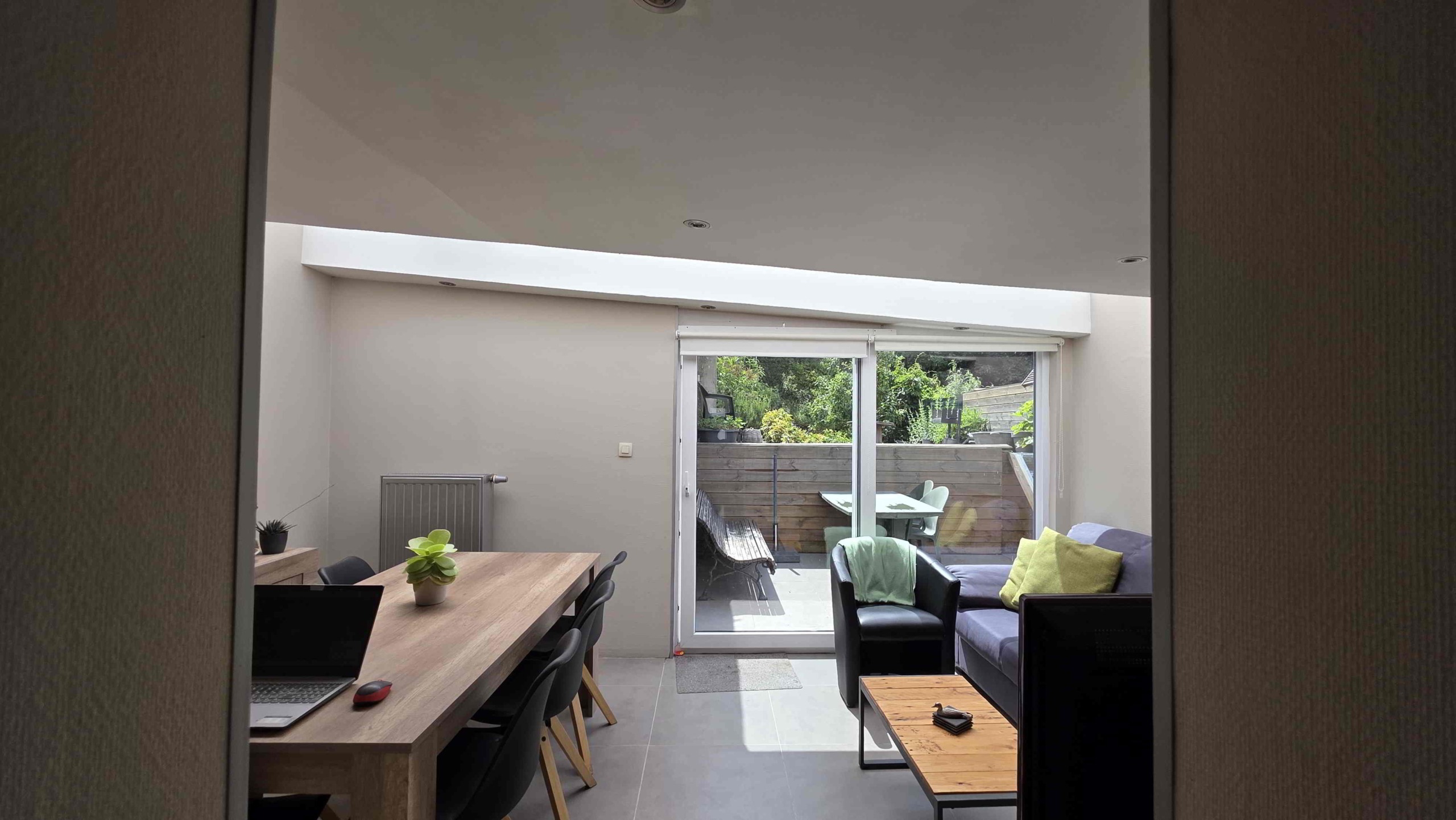 Gezellige instapklare woning met mooie zonnige tuin