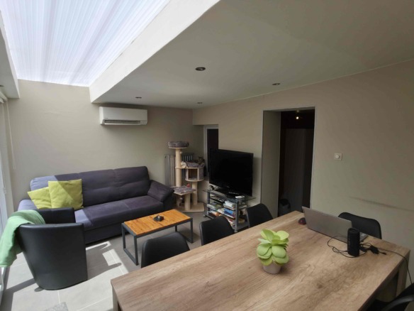 Gezellige instapklare woning met mooie zonnige tuin