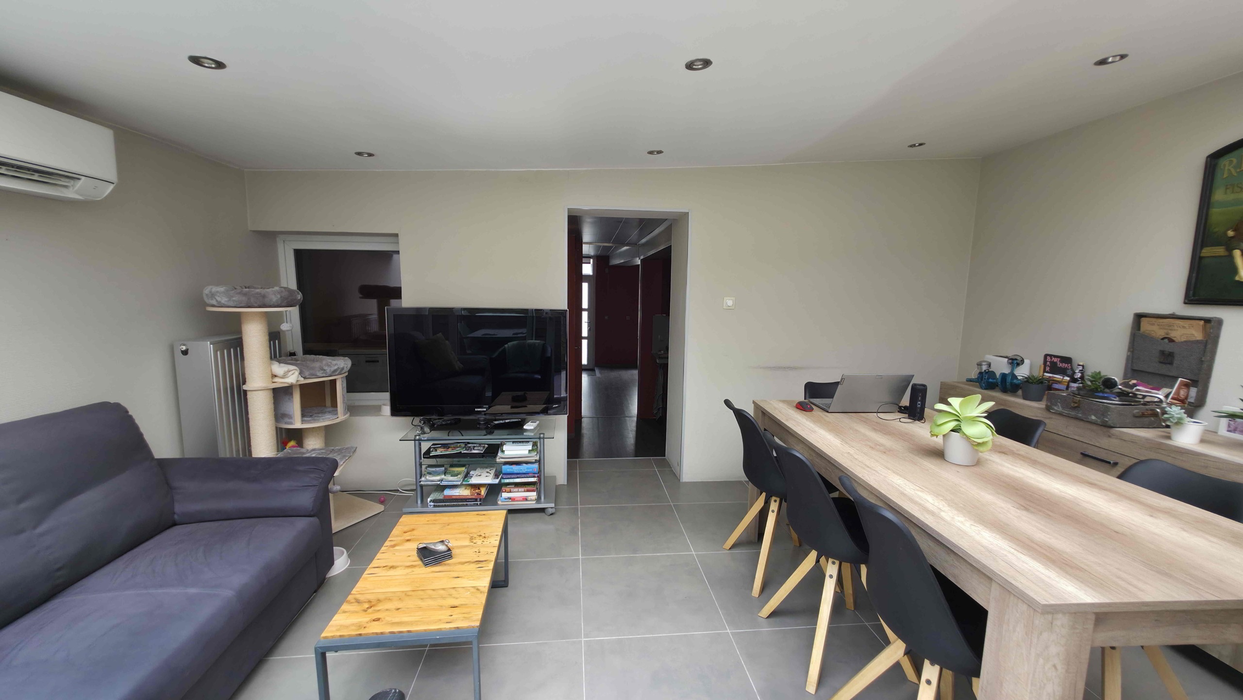 Gezellige instapklare woning met mooie zonnige tuin