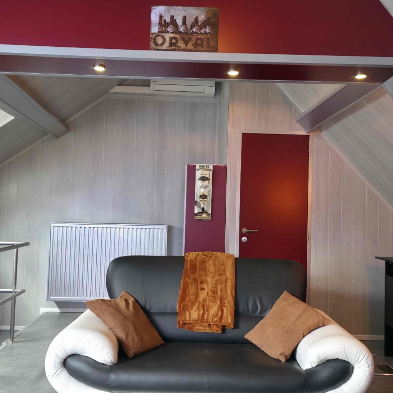 Gezellige instapklare woning met mooie zonnige tuin