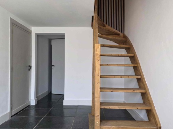 Grote gerenoveerde woning in een groene omgeving nabij het Boelarebos