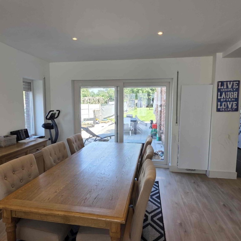Grote gerenoveerde woning in een groene omgeving nabij het Boelarebos