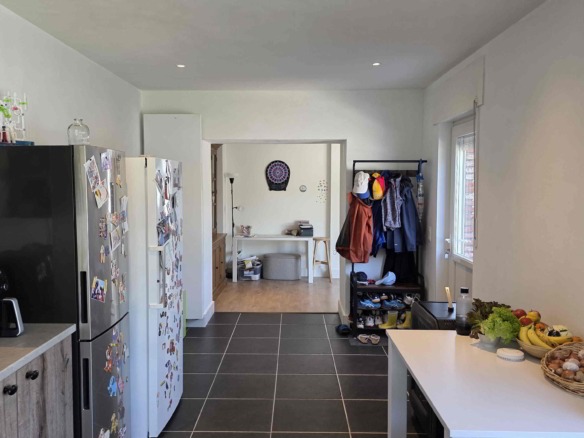 Grote gerenoveerde woning in een groene omgeving nabij het Boelarebos