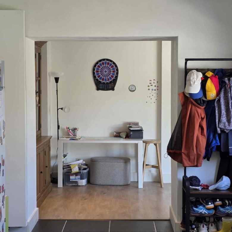 Grote gerenoveerde woning in een groene omgeving nabij het Boelarebos