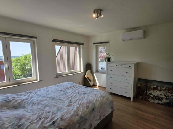 Grote gerenoveerde woning in een groene omgeving nabij het Boelarebos