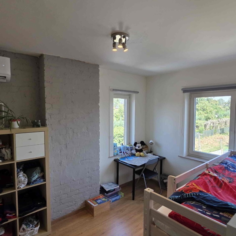 Grote gerenoveerde woning in een groene omgeving nabij het Boelarebos