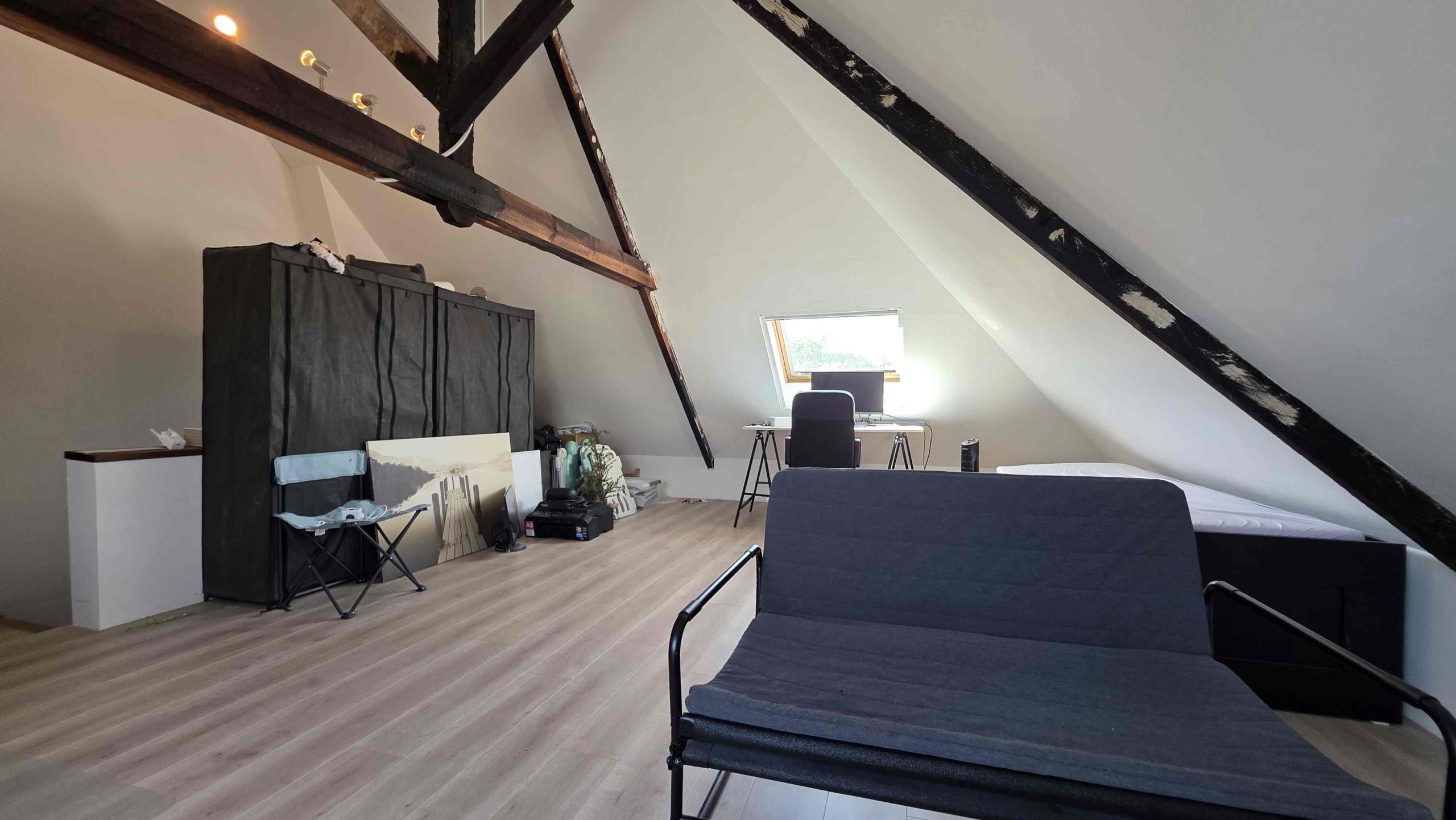 Grote gerenoveerde woning in een groene omgeving nabij het Boelarebos