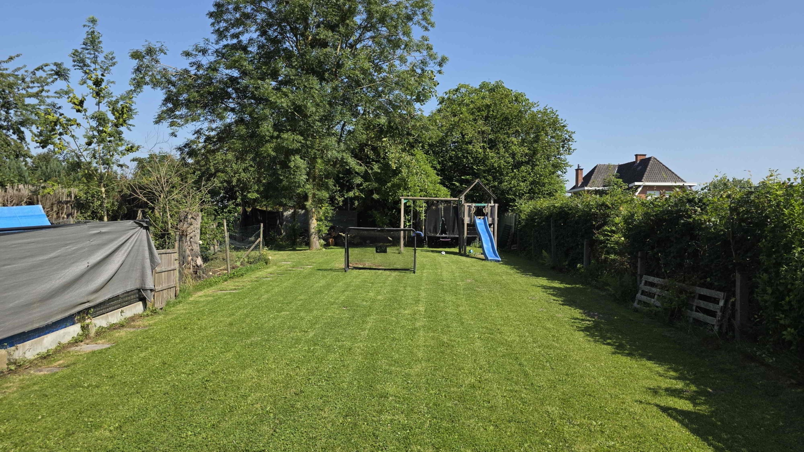 Grote gerenoveerde woning in een groene omgeving nabij het Boelarebos