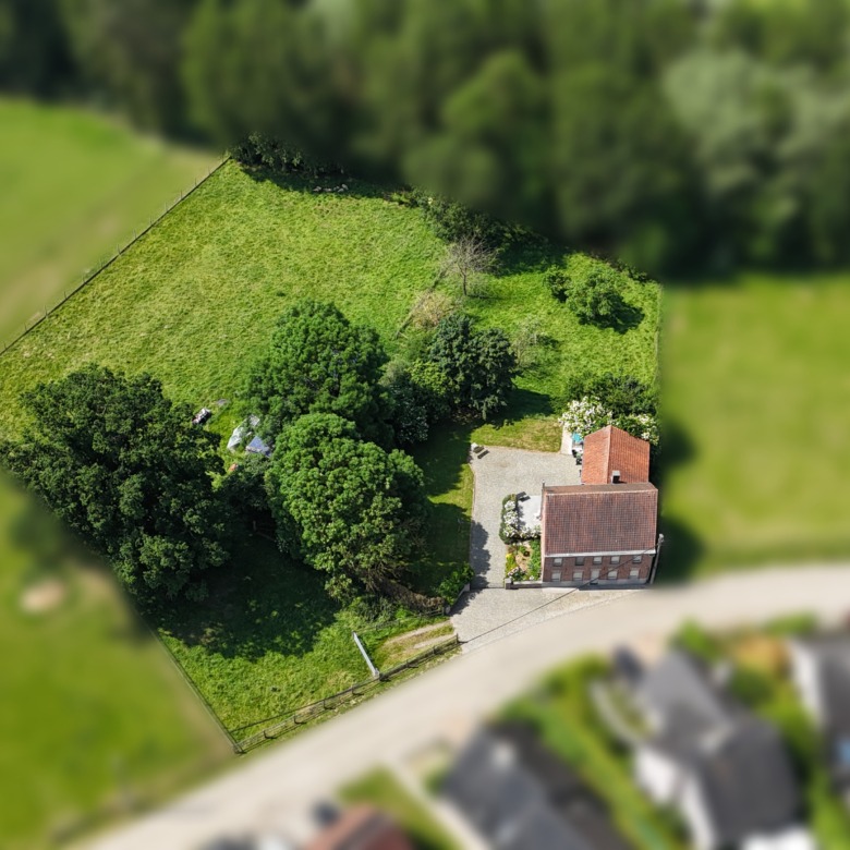 Prachtig en rustig gelegen landelijke woning op 68 are.