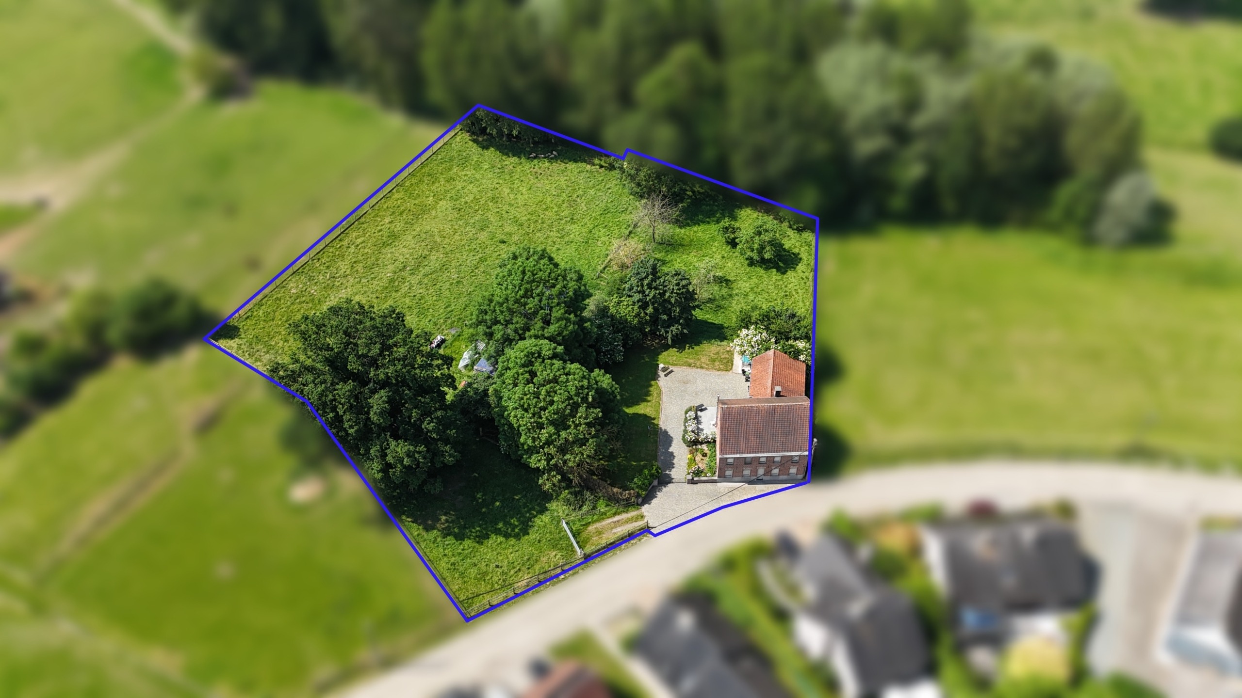 DJI_20260527120602_0044_D1 Prachtig en rustig gelegen landelijke woning op 68 are.