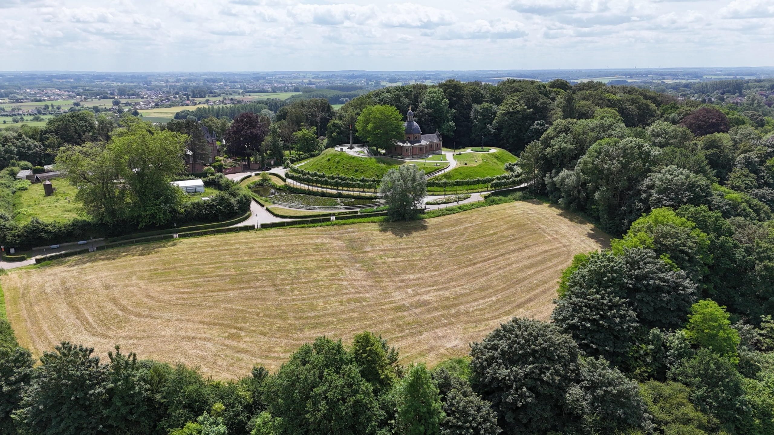 Gezellige instapklare woning met mooie zonnige tuin