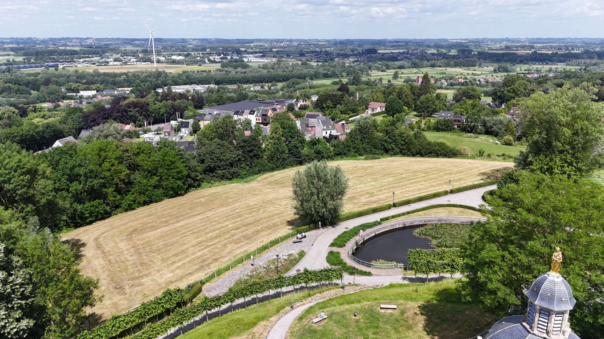 Gezellige instapklare woning met mooie zonnige tuin