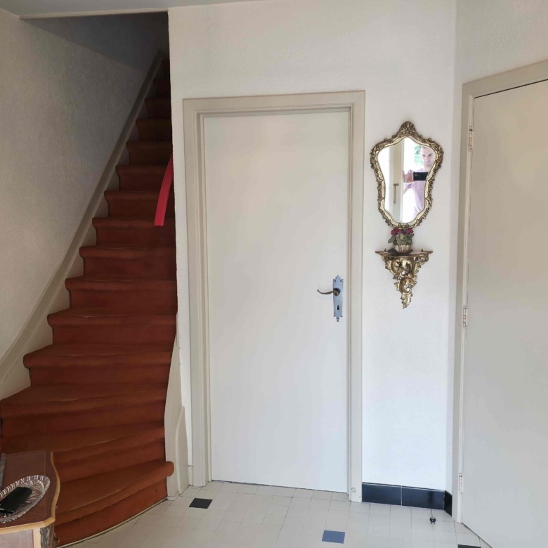 Unieke architecturale woning op een mooi perceel