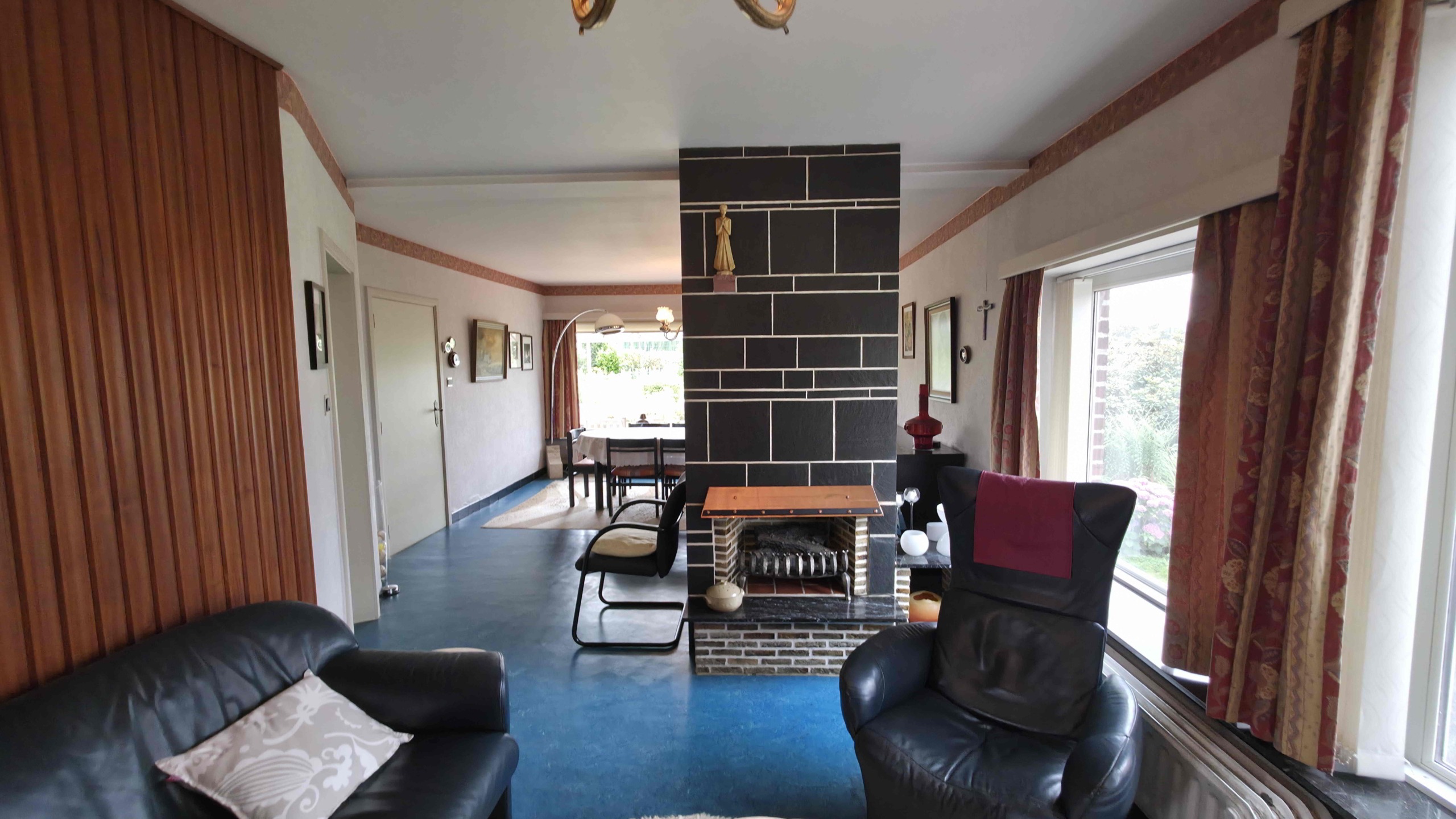 Unieke architecturale woning op een mooi perceel
