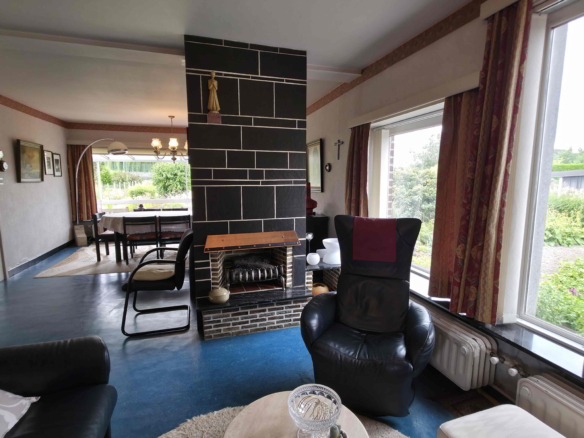 Unieke architecturale woning op een mooi perceel