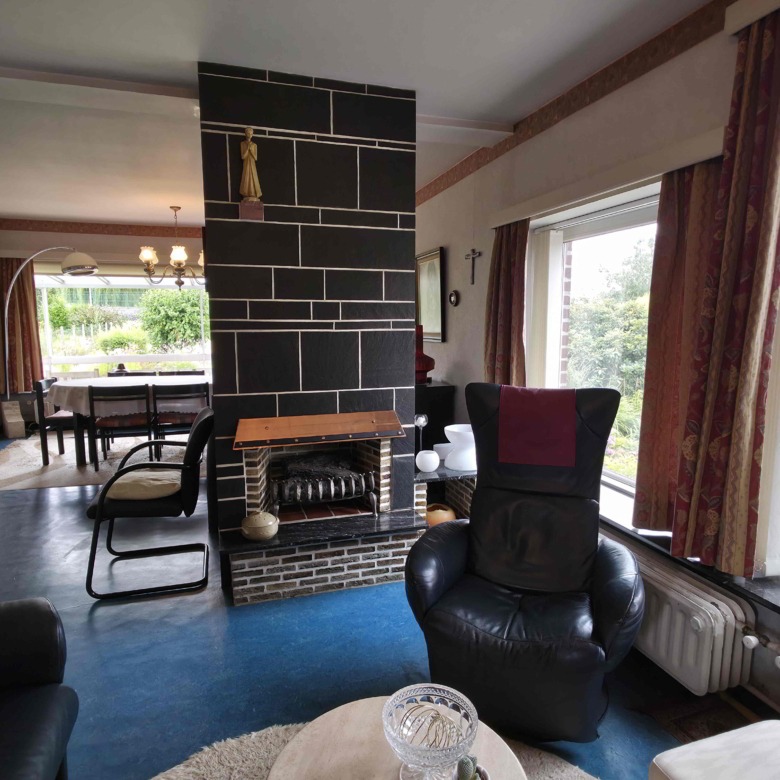 Unieke architecturale woning op een mooi perceel