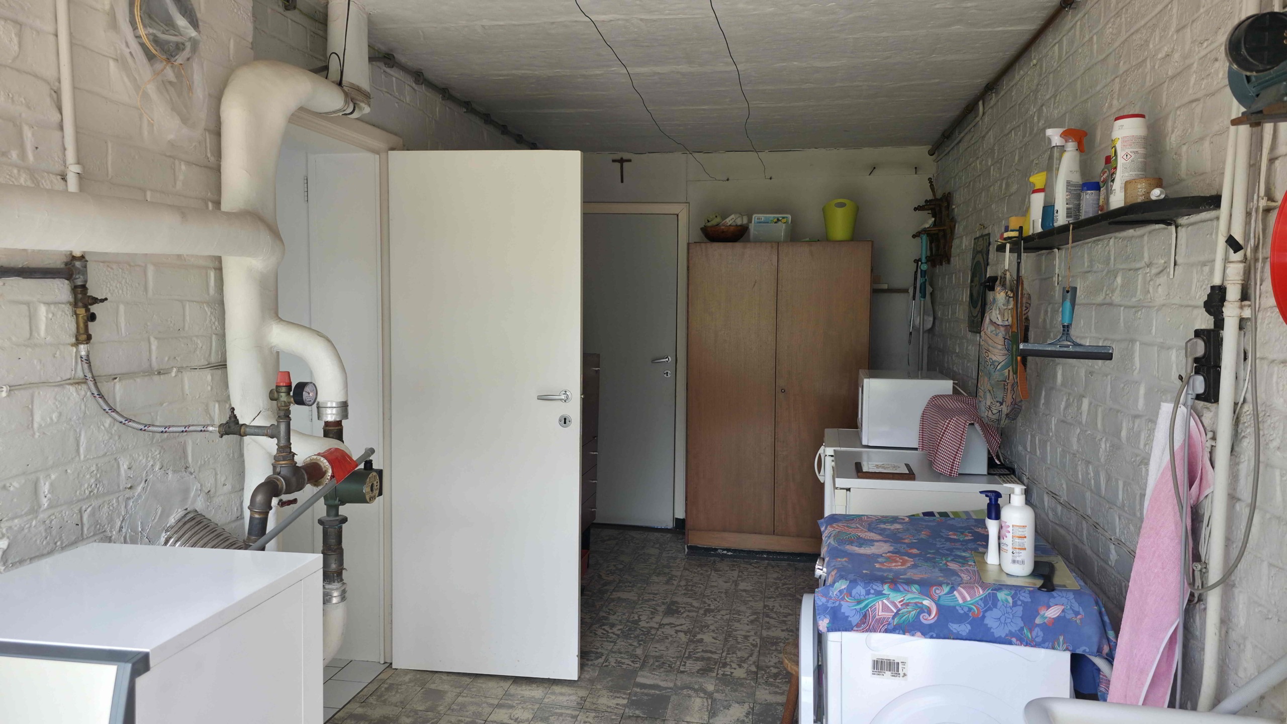 Unieke architecturale woning op een mooi perceel