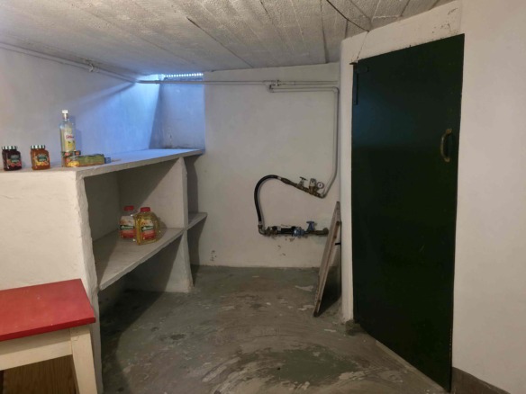 Unieke architecturale woning op een mooi perceel