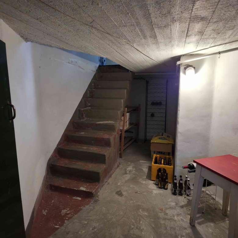 Unieke architecturale woning op een mooi perceel