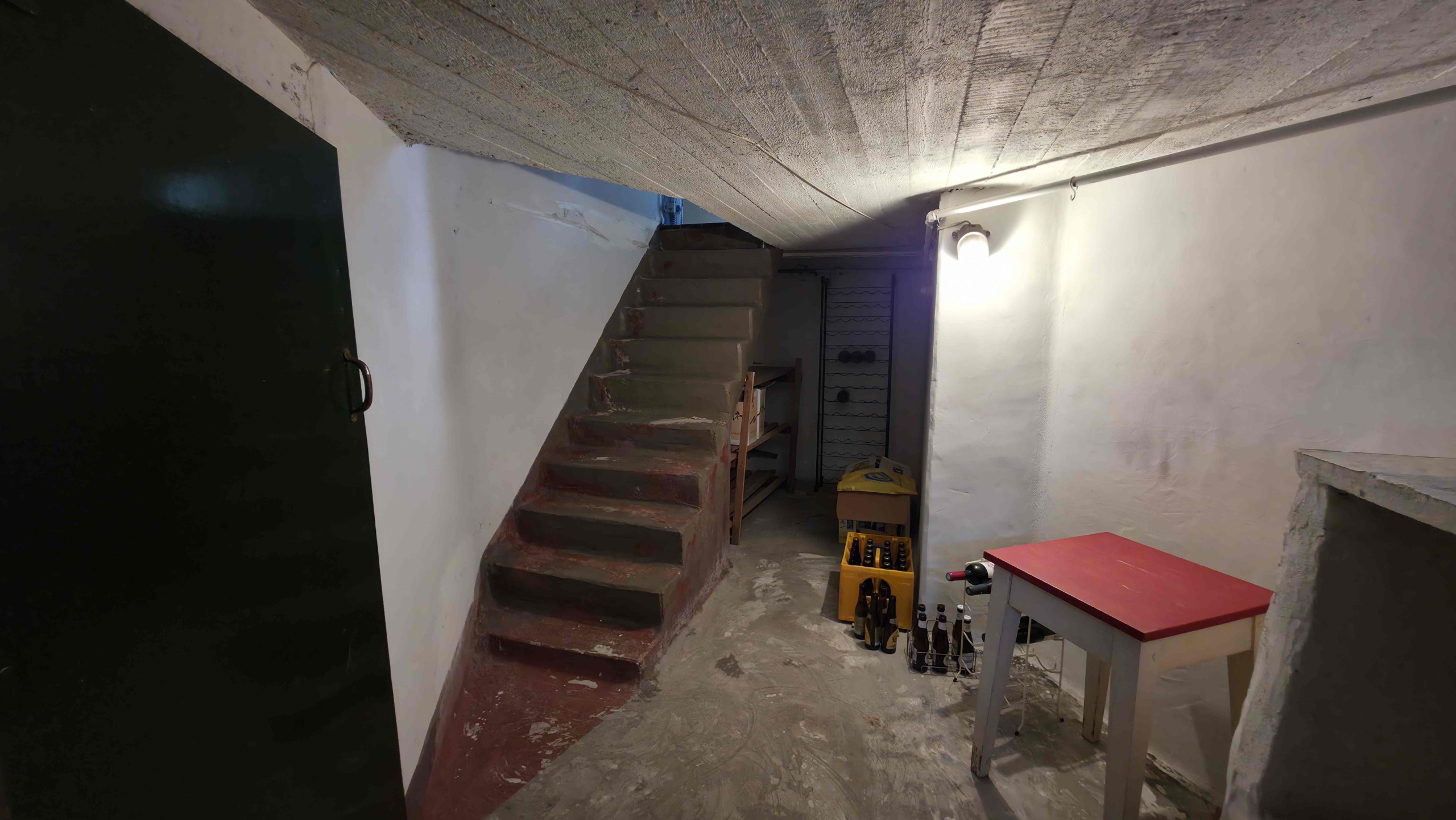 Unieke architecturale woning op een mooi perceel