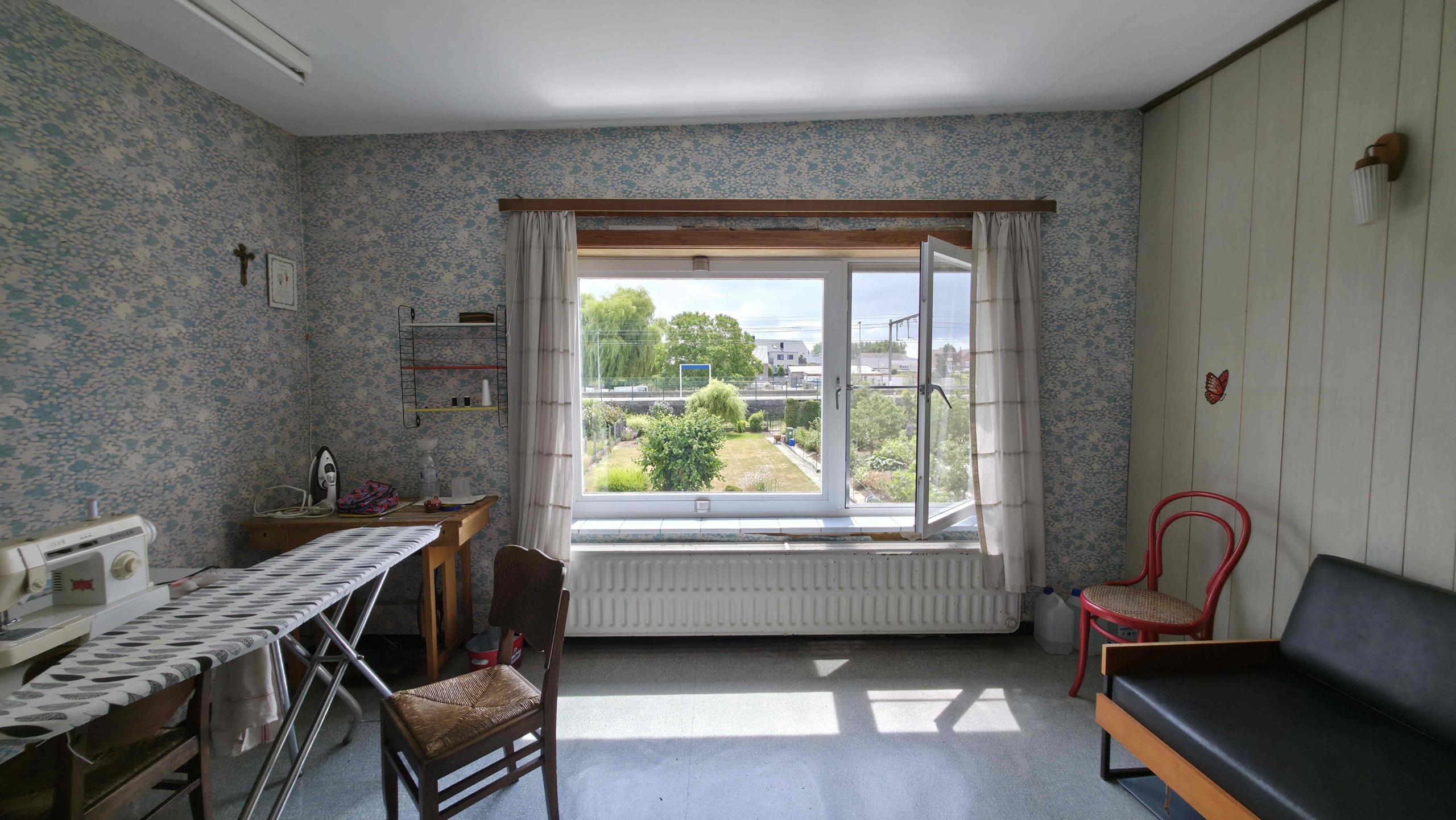 Unieke architecturale woning op een mooi perceel