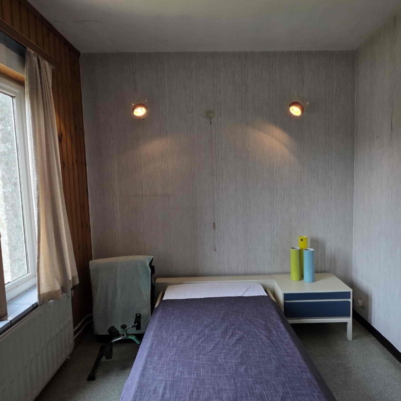 Unieke architecturale woning op een mooi perceel