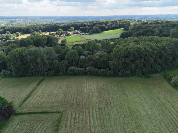 Rustig gelegen bouwgrond in landelijke omgeving