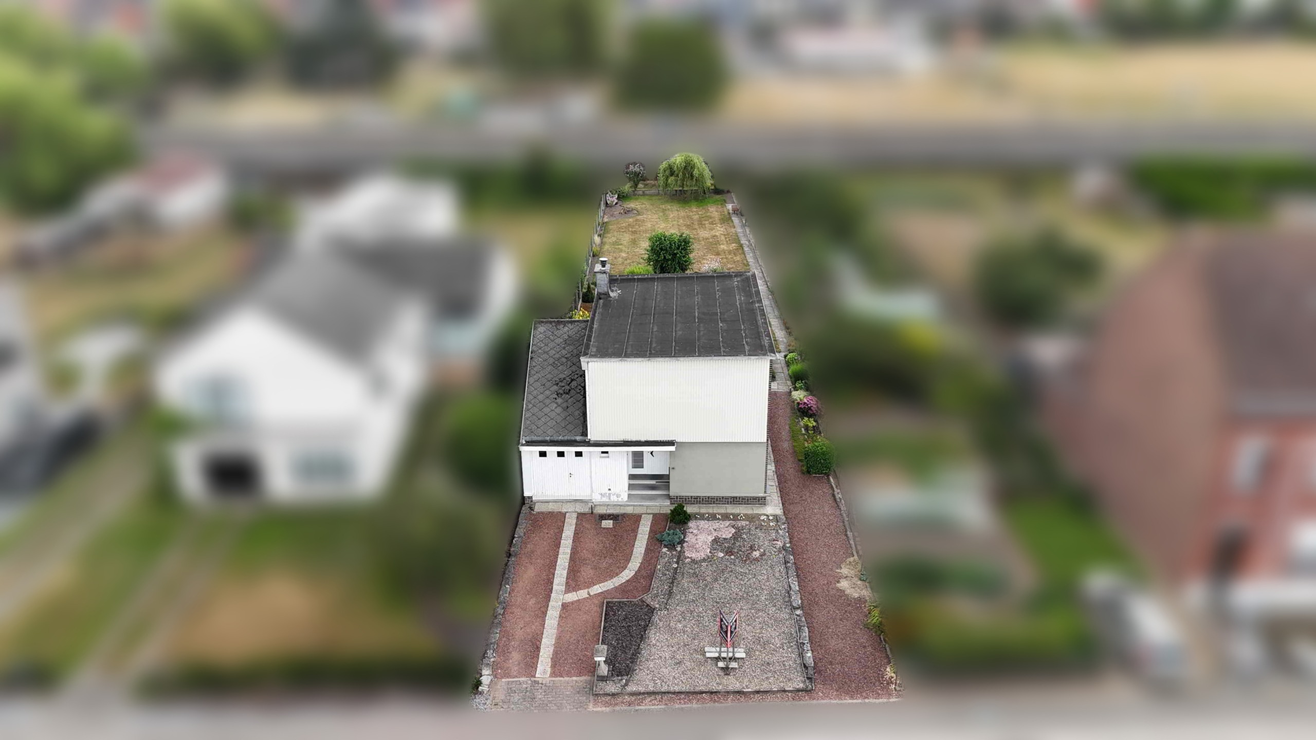 Unieke architecturale woning op een mooi perceel
