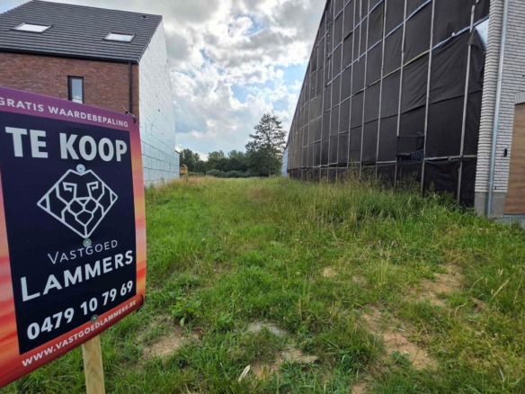 Rustig gelegen bouwgrond in landelijke omgeving