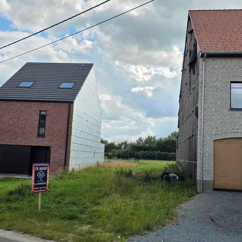 Rustig gelegen bouwgrond in landelijke omgeving