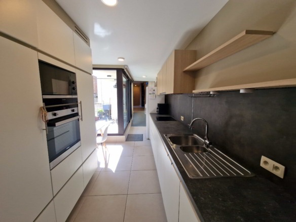 Mooi appartement met topligging op de markt!