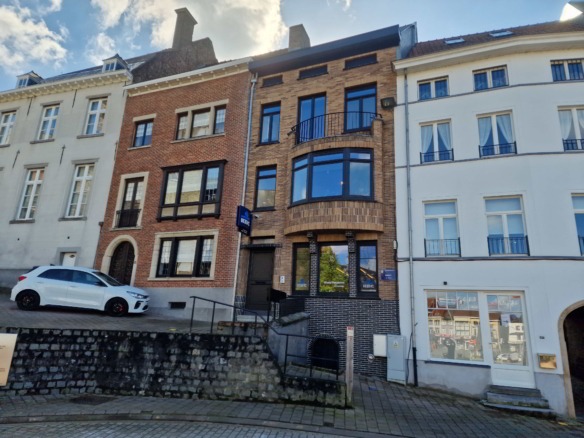 Mooi appartement met topligging op de markt!