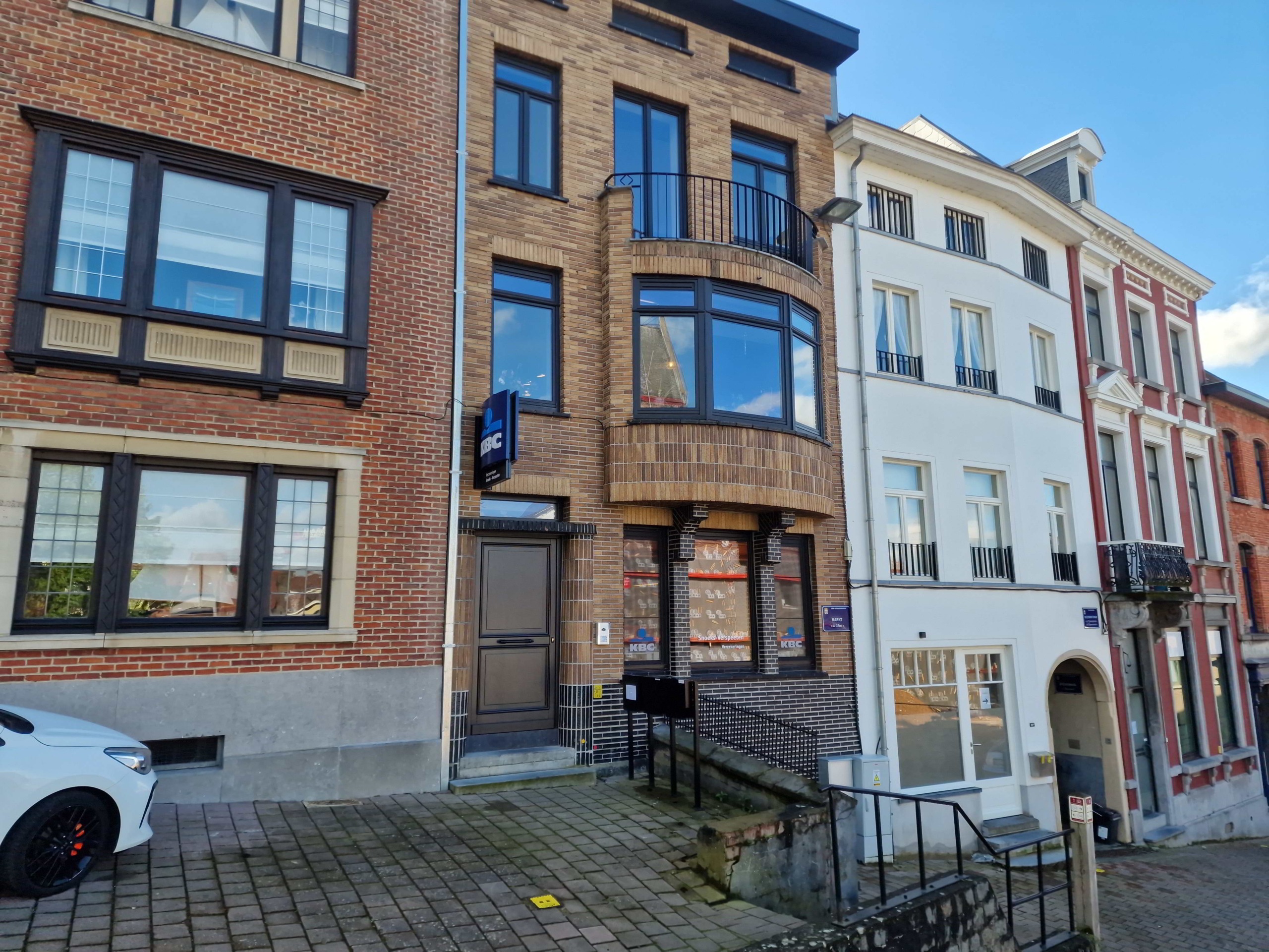 20240418_104243 Mooi appartement met topligging op de markt!