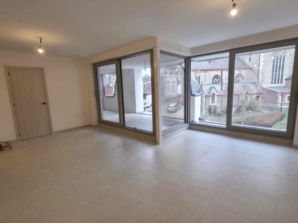 Comfortabel nieuwbouwappartement op de markt!