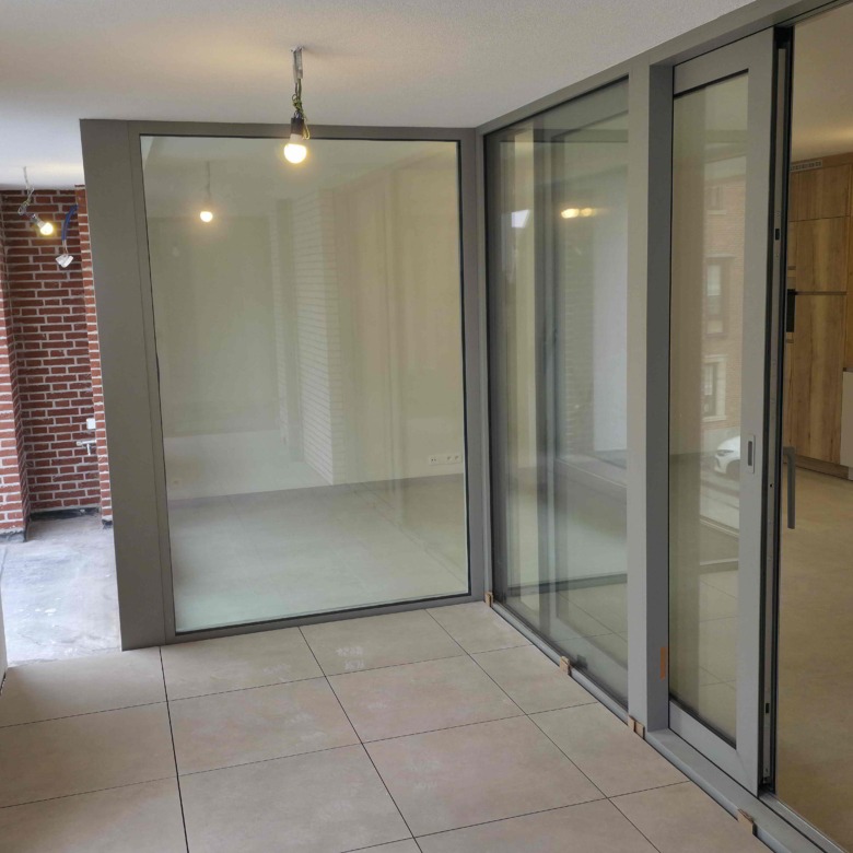 Comfortabel nieuwbouwappartement op de markt!