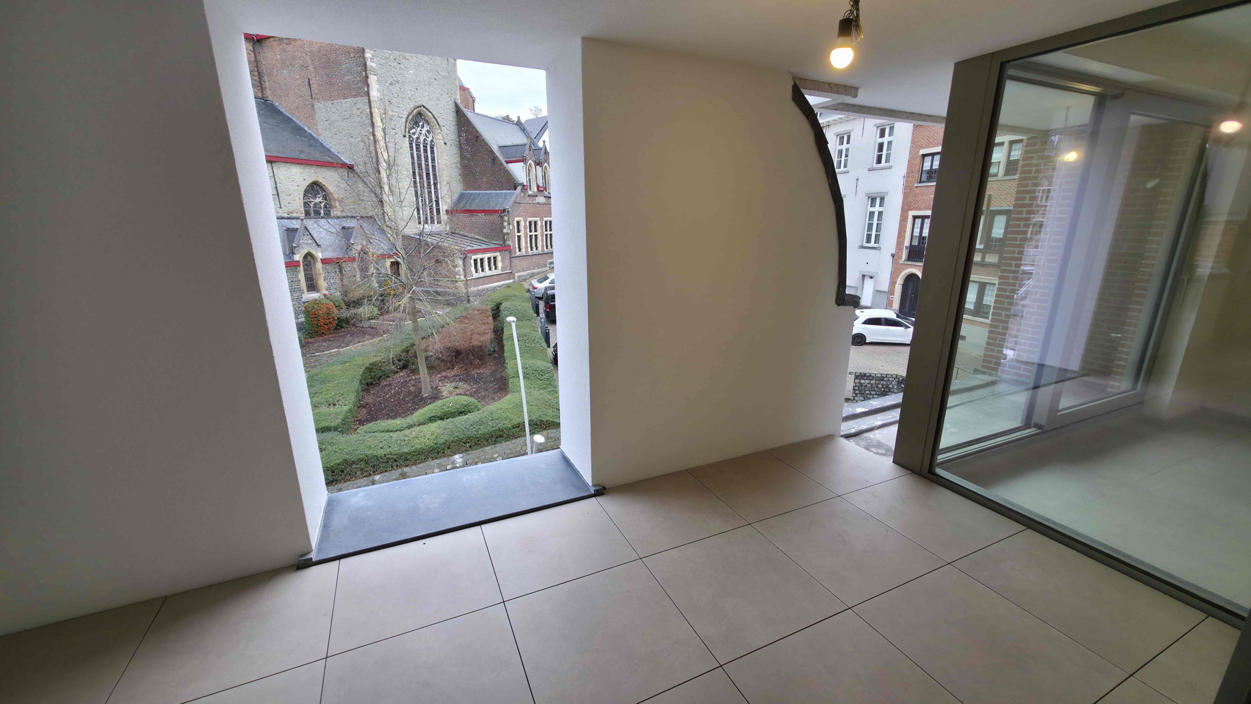 Comfortabel nieuwbouwappartement op de markt!