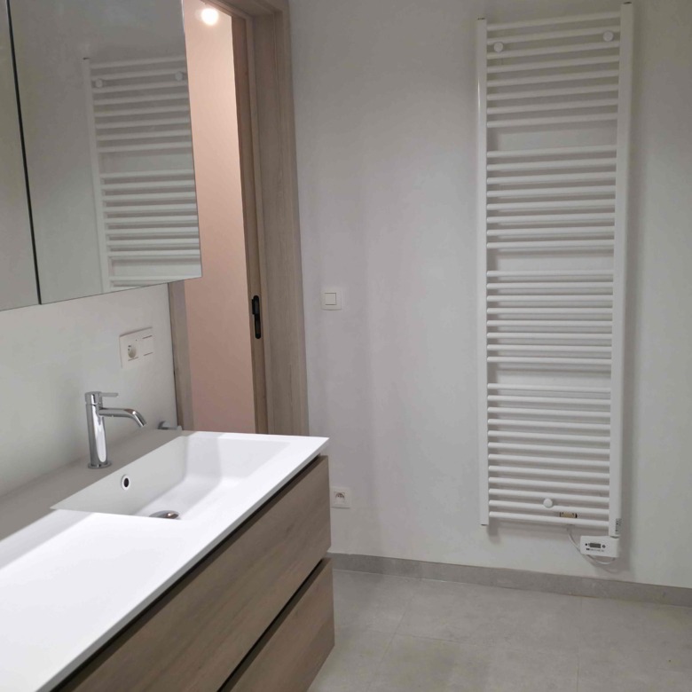 Comfortabel nieuwbouwappartement op de markt!