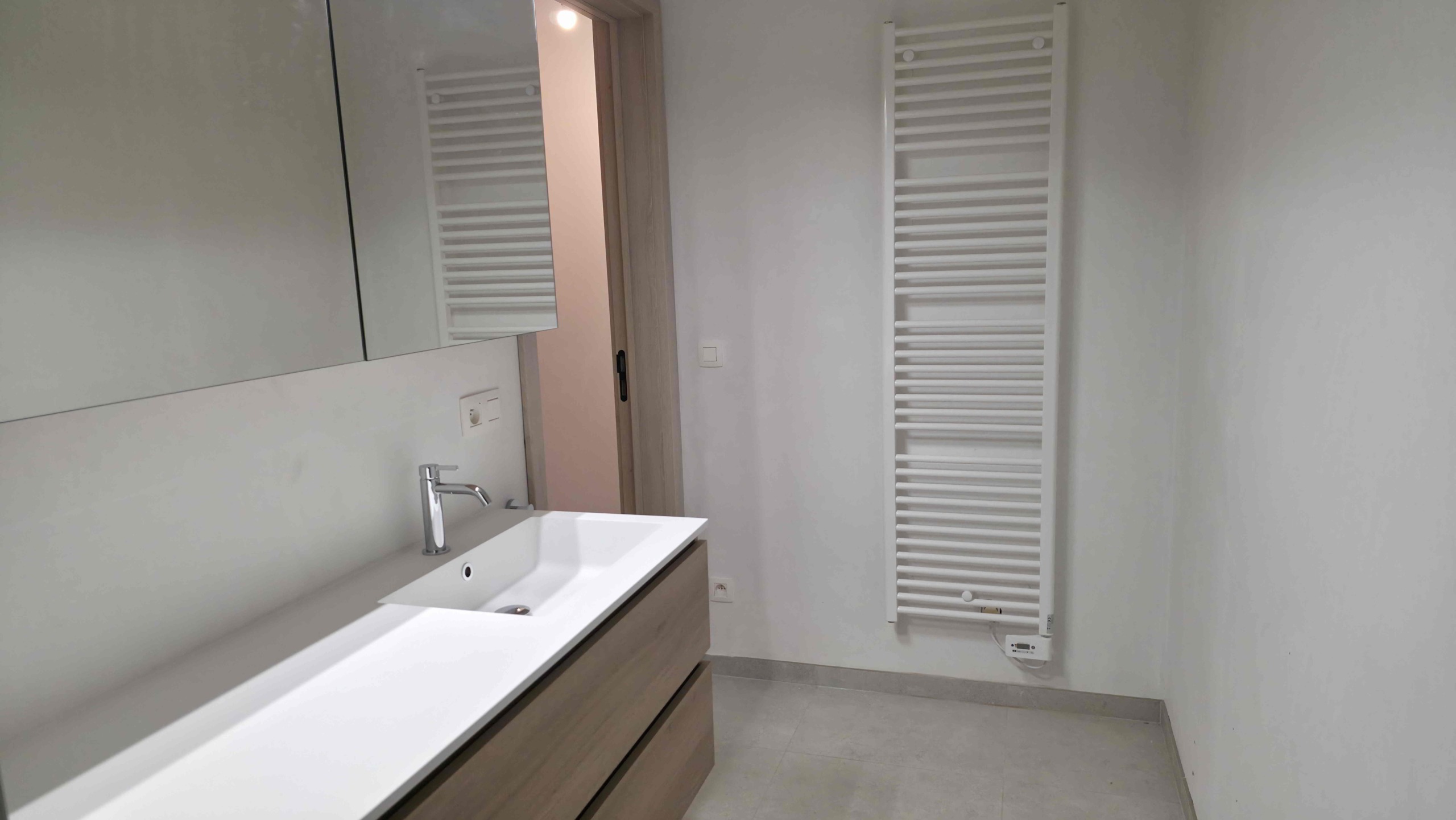 Comfortabel nieuwbouwappartement op de markt!
